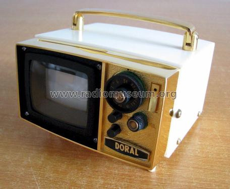 Doral Dia Slide Viewer Japan 803; Doral Global Import (ID = 1736632) Radio