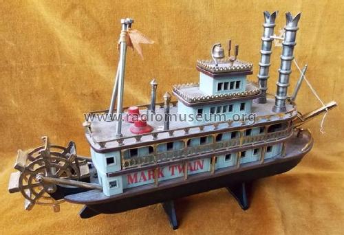 Mark Twain Radio Mississippi Steam Boat ; Alpha Nippon Alpha (ID = 1585915) Radio