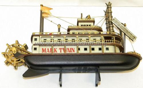 Mark Twain Radio Mississippi Steam Boat ; Alpha Nippon Alpha (ID = 1728875) Radio