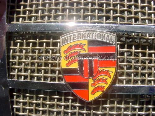 Mercedes Benz Car Grill Radiator ; Unknown - CUSTOM (ID = 1071566) Radio