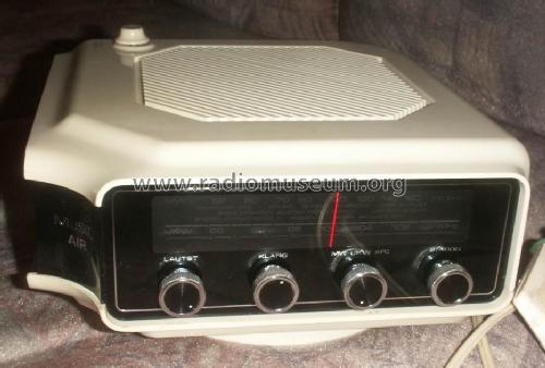 Music Air Digital Clock Radio 10F-2Y; Unknown - CUSTOM (ID = 656526) Radio