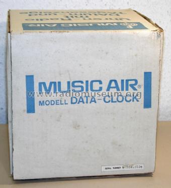 Music Air data-clock MRK-330; Unknown - CUSTOM (ID = 2469722) Radio