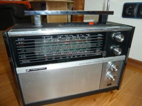 Passport - Solid State 8 Band Multi Wave FM-1800 Japan 707; Unknown - CUSTOM (ID = 1807023) Radio