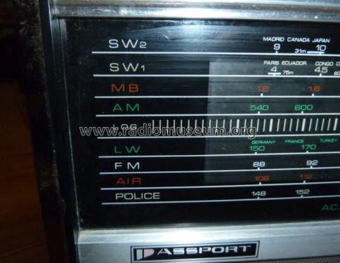 Passport - Solid State 8 Band Multi Wave FM-1800 Japan 707; Unknown - CUSTOM (ID = 1807025) Radio