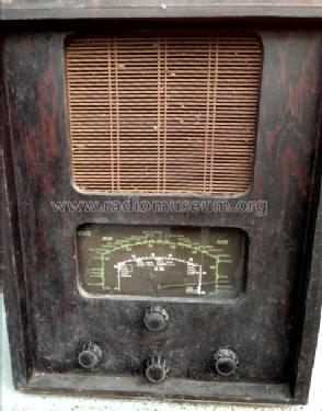 Wartime Utility Receiver ; R.M.Electric, (ID = 1580173) Radio