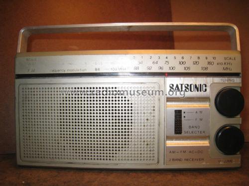 Satsonic 305; Unknown - CUSTOM (ID = 2055082) Radio