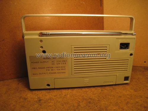 Satsonic 305; Unknown - CUSTOM (ID = 2055085) Radio