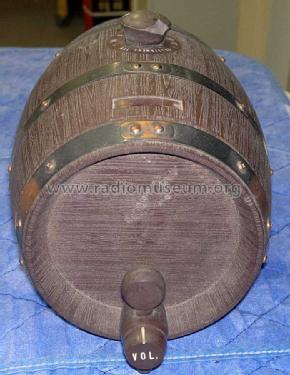 Schlitz Beer Keg Barrel AM Radio ; Unknown - CUSTOM (ID = 1525652) Radio