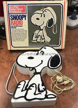 Snoopy Radio 351; Concept 2000 Hong (ID = 2818212) Radio