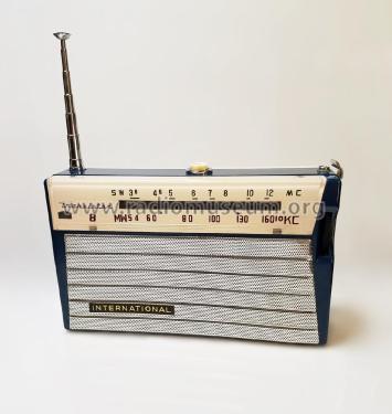 International Transistor 8 ; Unknown - CUSTOM (ID = 2253239) Radio