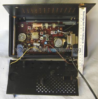 United Solid State MW/UKW ; Unknown - CUSTOM (ID = 1541502) Radio