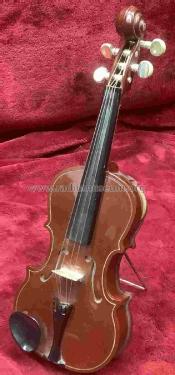 Violin radio ; Unknown - CUSTOM (ID = 2991823) Radio