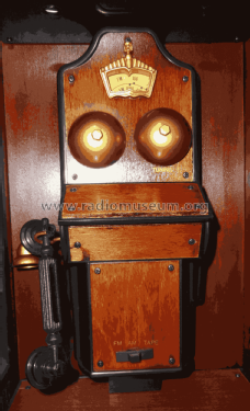 Telephone Booth - Telefonzelle - Telephone Cabin - Phone Box GO AM/FM Classic Lighted Radio; Unknown to us - (ID = 2761269) Radio