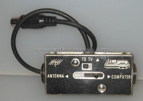 Antenna / Computer RF-Switch ; Unknown to us - (ID = 3086985) Misc