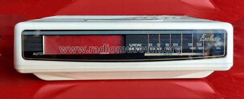 Exclusiv Electronic Uhrenradio 8268; Unknown to us - (ID = 2714374) Radio