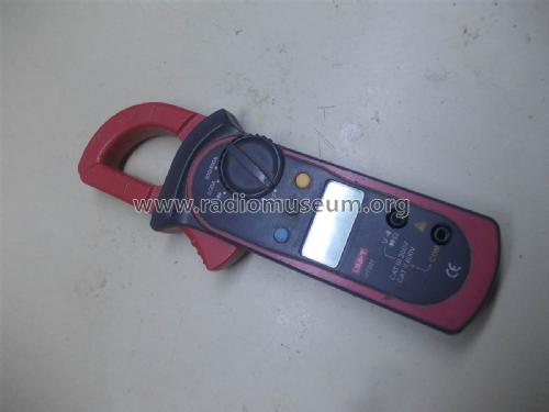 Digital Clamp Multimeter UT-201; Unknown to us - (ID = 2086461) Equipment