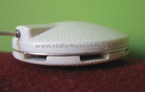 Pillow Speaker Admiral; Unknown to us - (ID = 1048948) Speaker-P