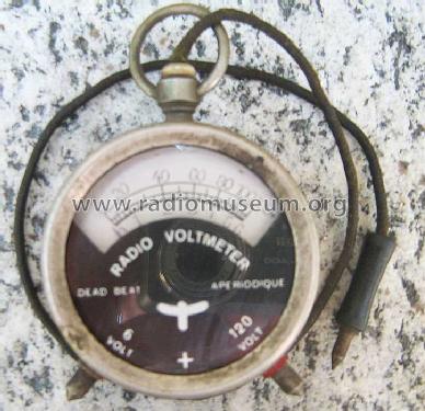 Radio-Voltmeter ; Unknown to us - (ID = 1840235) Ausrüstung