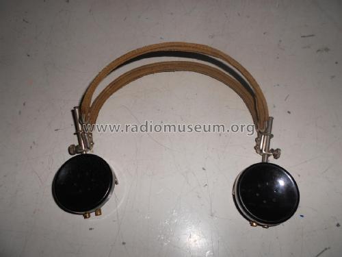 Headphones ; Utah Radio Products (ID = 2379695) Parlante