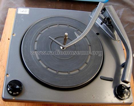 Record Changer Chassis 1287; V-M VM Voice of (ID = 2964954) R-Player