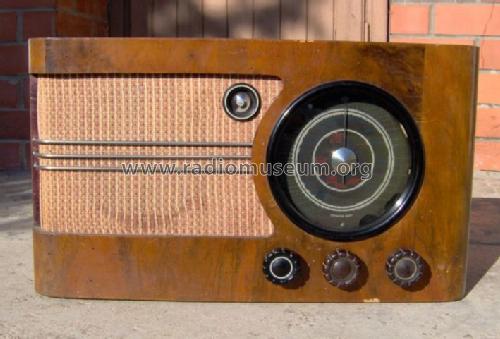 VEF Super M557; VEF Radio Works (ID = 258147) Radio