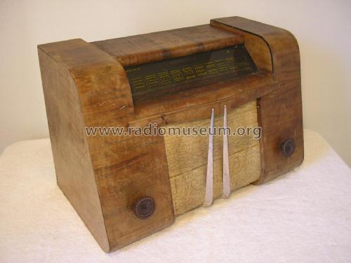 Vefsuper MD/38; VEF Radio Works (ID = 1956069) Radio