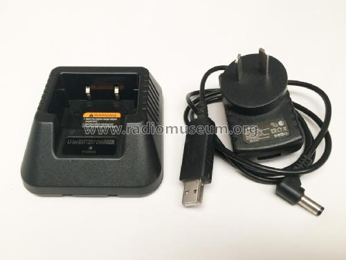 Baofeng Charger CH-5; Fujian Baofeng (ID = 2779370) Strom-V