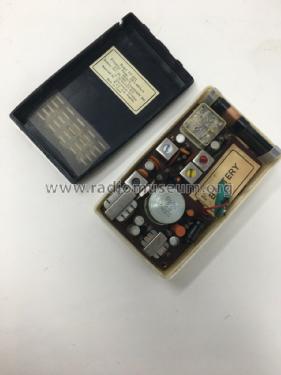 Six-Transistor YT-161; Waltham Watch (ID = 2565105) Radio