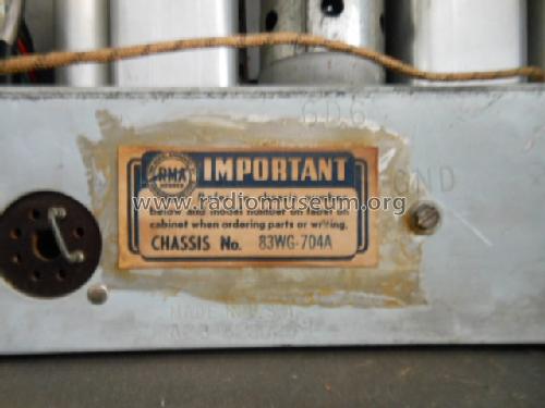 Airline 62-712 Order= 262 B 712 Ch= 83WG-704A; Montgomery Ward & Co (ID = 1402048) Radio