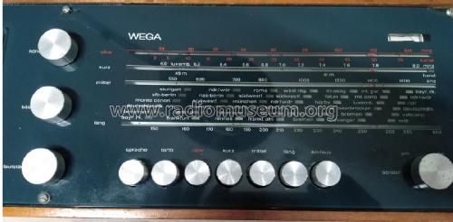 142; Wega, (ID = 2794485) Radio