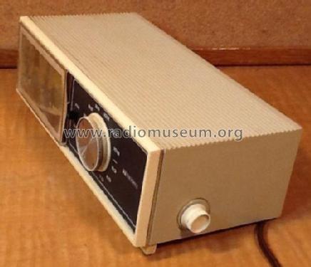 Triumph Westclox 778; Triumph Electronics (ID = 2291542) Radio