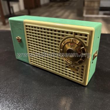 Truetone Transistor Deluxe D-3714; Western Auto Supply (ID = 3099001) Radio