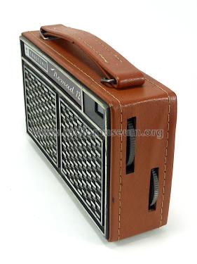 Truetone Nomad 12 DC-3709; Western Auto Supply (ID = 2685568) Radio