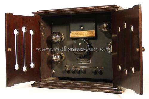 14-A Loud Speaker w. Amp.; Western Electric (ID = 2048939) Parleur