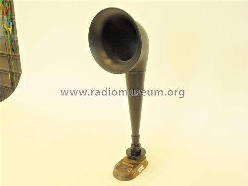 Horn Speaker ; Western Electric (ID = 2258054) Speaker-P