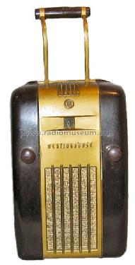 'Little Jewel' 'Refrigerator' H127 ; maroon; Westinghouse El. & (ID = 333078) Radio