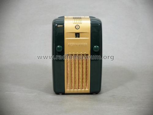 'Little Jewel' 'Refrigerator' H-124; dark green; Westinghouse El. & (ID = 2166083) Radio