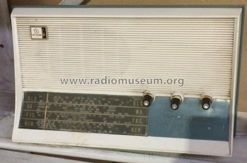 Wide-Fi W822M; Westinghouse brand, (ID = 2662465) Radio