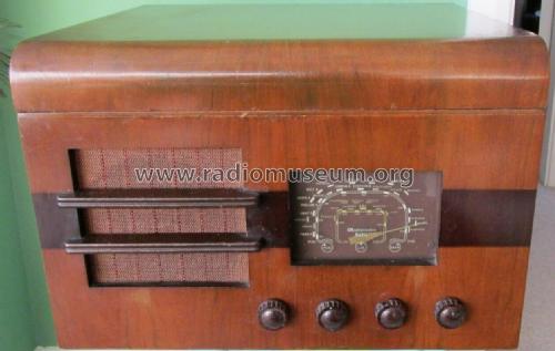 Table Radiogram DGA 559; Westminster Brand, (ID = 3011657) Radio