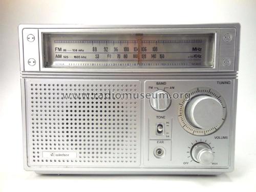 AM/FM Portable Radio 2405; Windsor Industries, (ID = 2320116) Radio