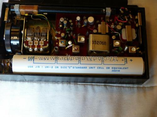 High-Sensitivity 8 Transistor TR-81; York New York (ID = 2614599) Radio