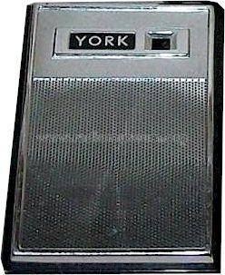 York 6 Transistor Shirt Pocket Radio TR-64; York New York (ID = 820262) Radio
