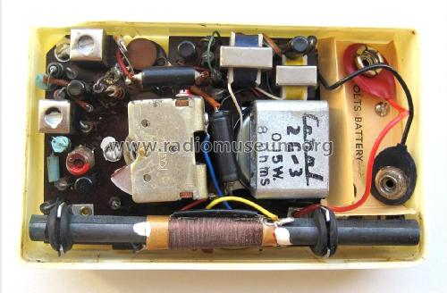 All Transistor - 4 Transistor Portable Radio ; Yuko Electronic Co., (ID = 2516613) Radio