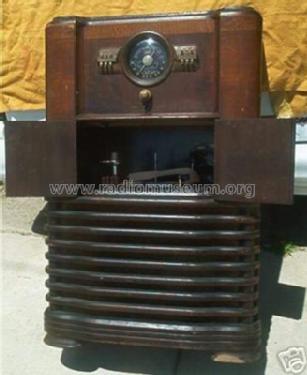 10S491 Zephyr 10-S-491 Ch=1005/1007; Zenith Radio Corp.; (ID = 242969) Radio