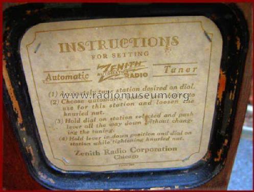 52 522; Zenith Radio Corp.; (ID = 153784) Radio