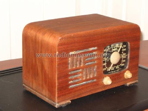 5D625 Ch=5B01 early; Zenith Radio Corp.; (ID = 83434) Radio