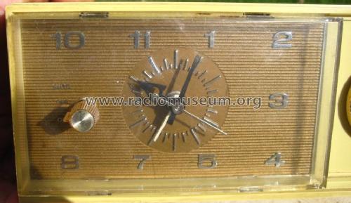 E258P ; Zenith Radio Corp.; (ID = 1998464) Radio