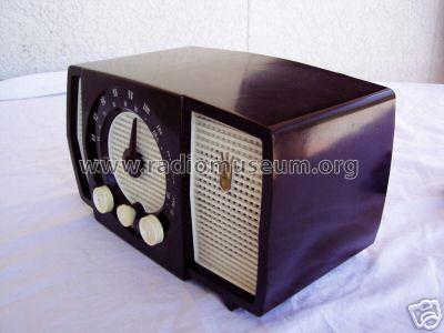 Y723 Ch= 7Y04; Zenith Radio Corp.; (ID = 118852) Radio