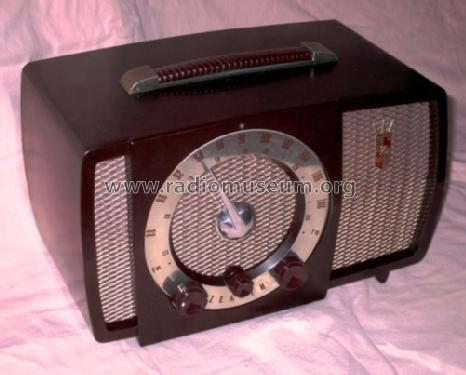 H724 - The Super-Triumph Ch= 7H02; Zenith Radio Corp.; (ID = 438211) Radio