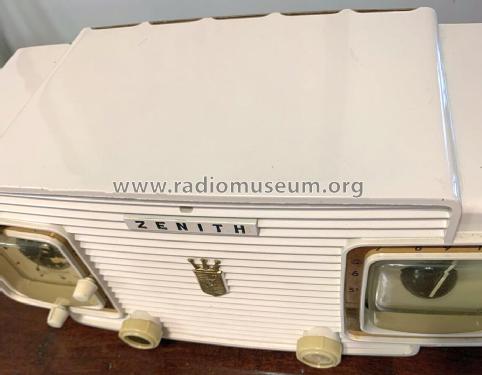 L520W Ch= 5L07; Zenith Radio Corp.; (ID = 2822355) Radio